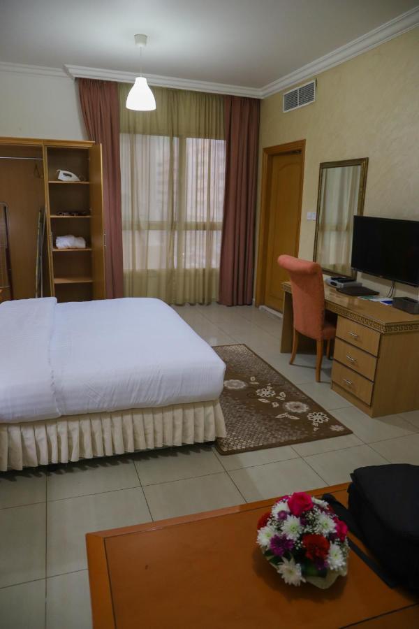 Flamingo Hotel Apartment Abu Dhabi Exterior foto